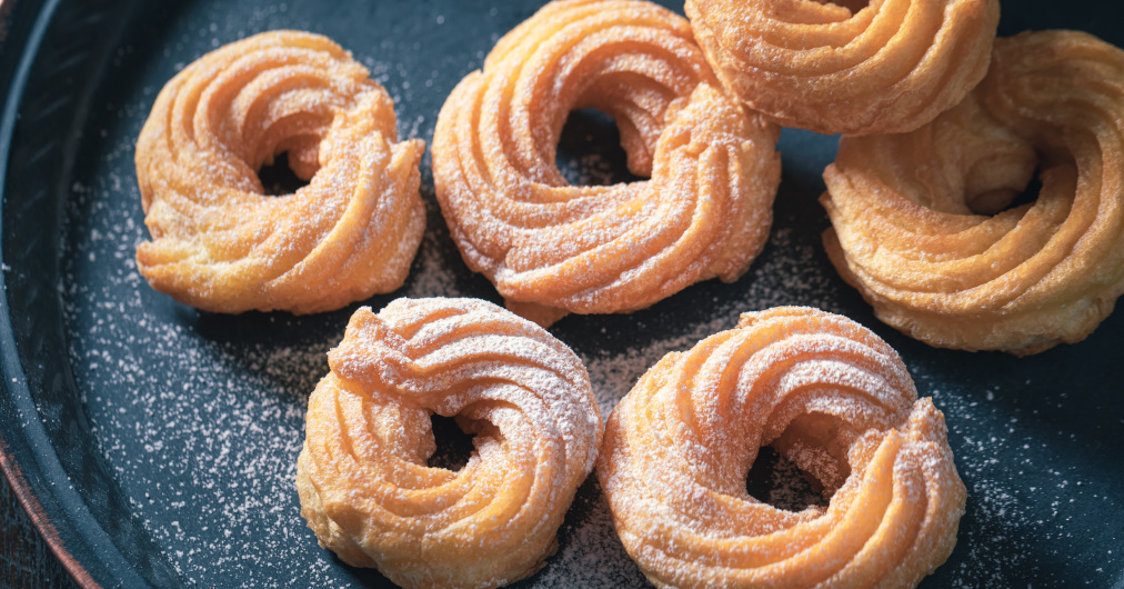 Donitas de canela y azúcar