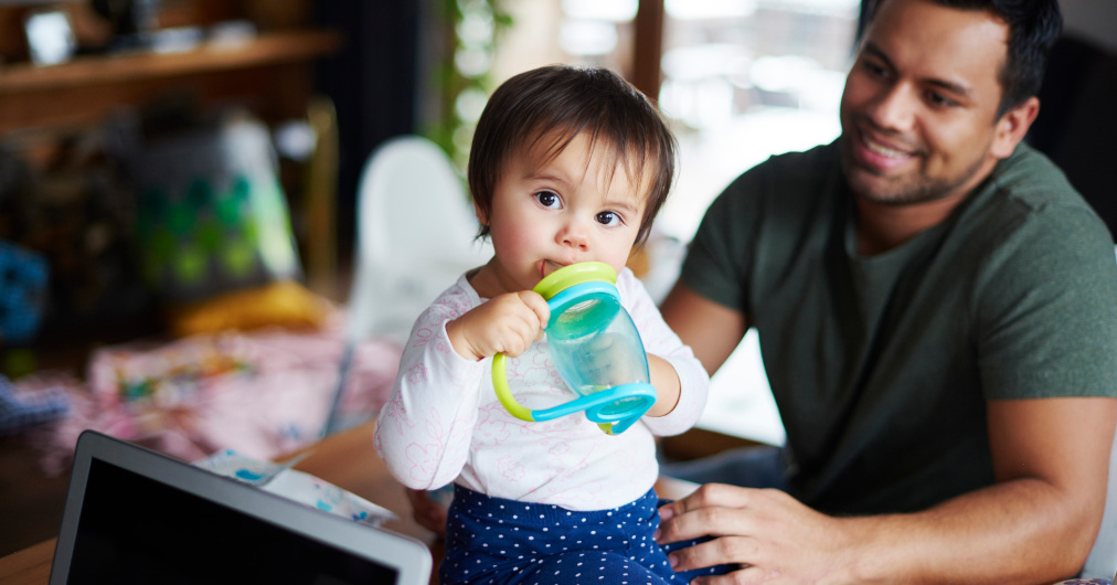 ¿Qué le doy de tomar a mi hijo?
